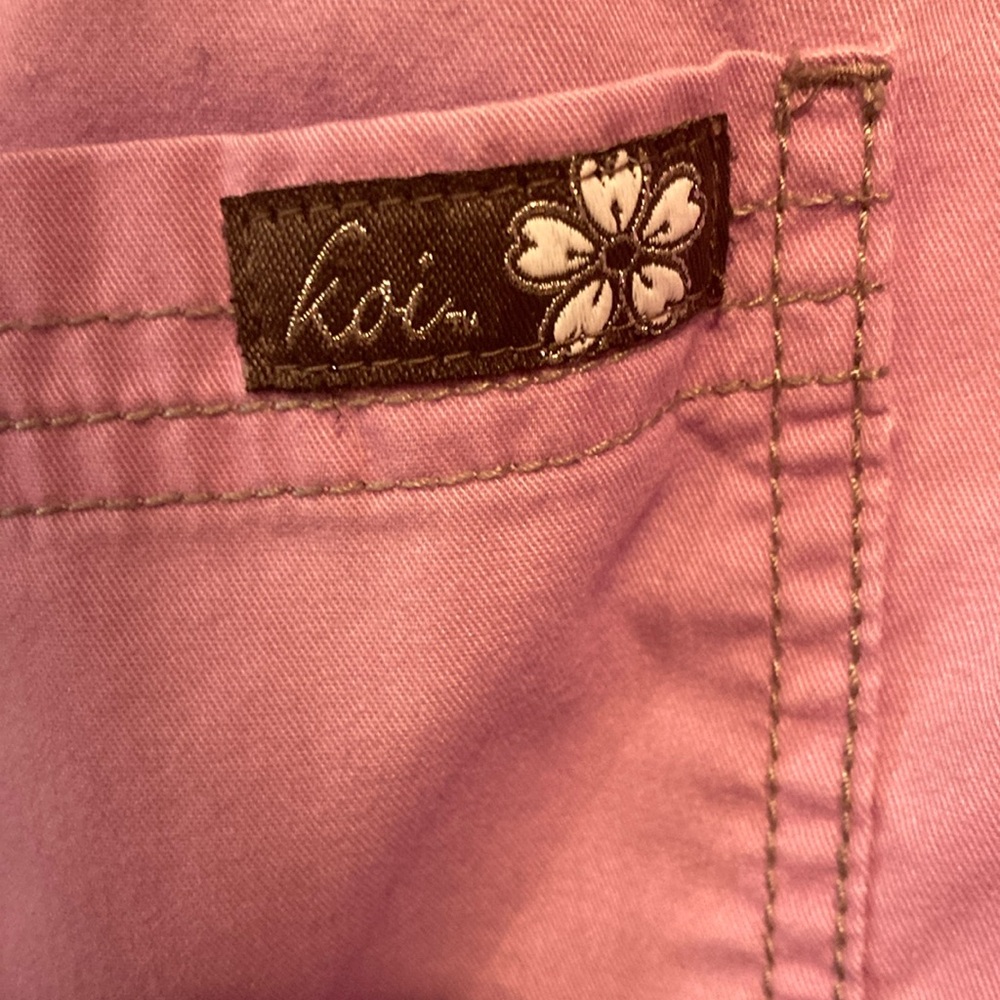 Scrubs 6 pieces will not separate set 2xL Natural Uniform one Koi Xl